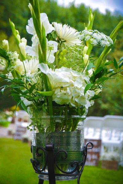 White flowers textural greenery bouquet 2